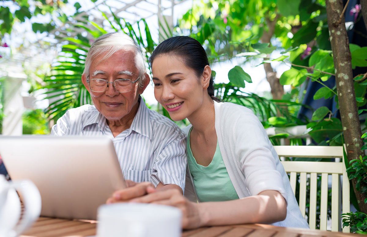 Resident Tech Support: A Necessity in Senior Living