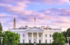 white house and washington monument 1349245069 1200 776