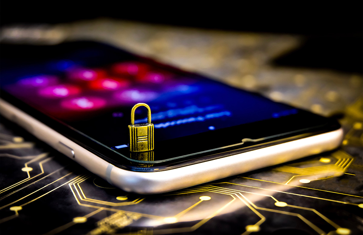 Report: Social Media Use and Abuse in Nursing Homes