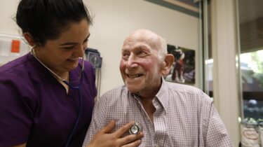 Leading Like a Coach