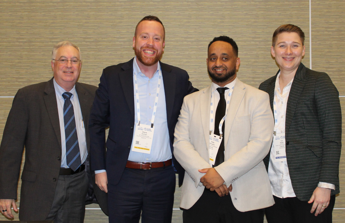 Serving Up Innovation: How Technology and Human Touc...