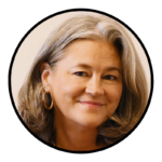 Julie Thorson Circle Headshot 800x800 2