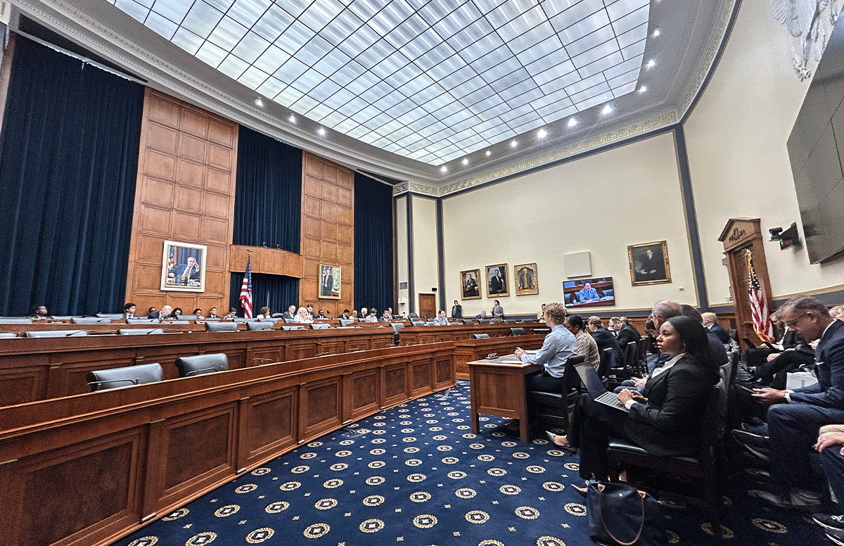 Final Housing Markup of Session Yields Camaraderie, Conflict